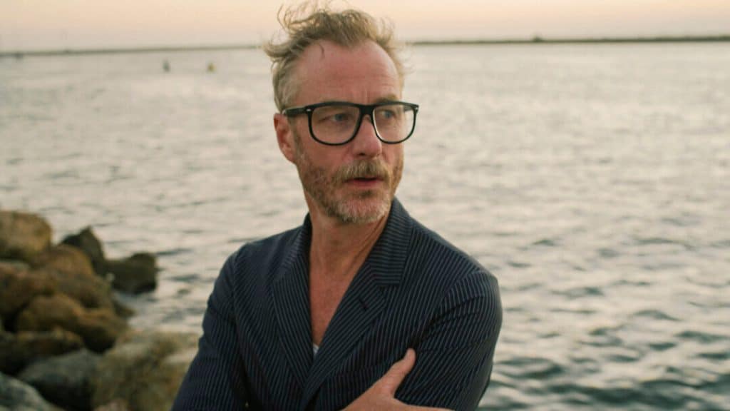 “Inland Ocean”: joya oscura que ahoga el alma nota a nota
